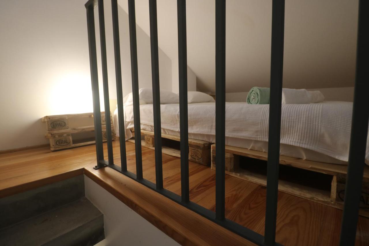 Tiny House Apartment Nazare Bagian luar foto