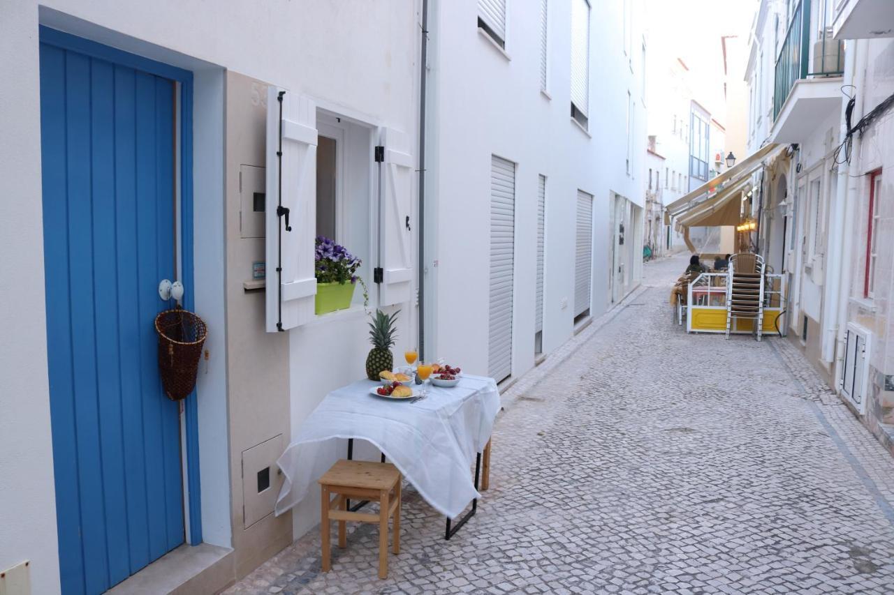 Tiny House Apartment Nazare Bagian luar foto