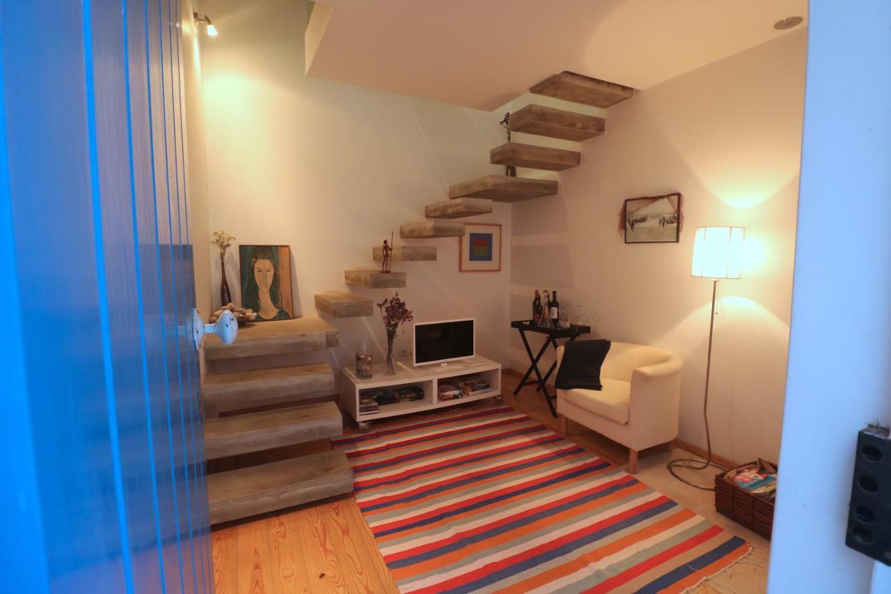 Tiny House Apartment Nazare Bagian luar foto